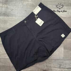 a.n.a Mid Rise Midi Shorts Size 18